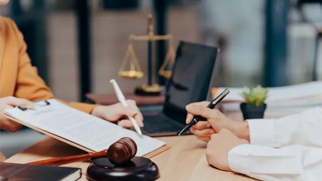 Entendiendo la importancia del privilegio entre abogado y cliente